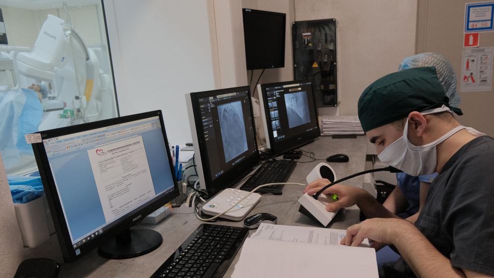 Врачи Ставрополья провели сложнейшую операцию по спасению глаза