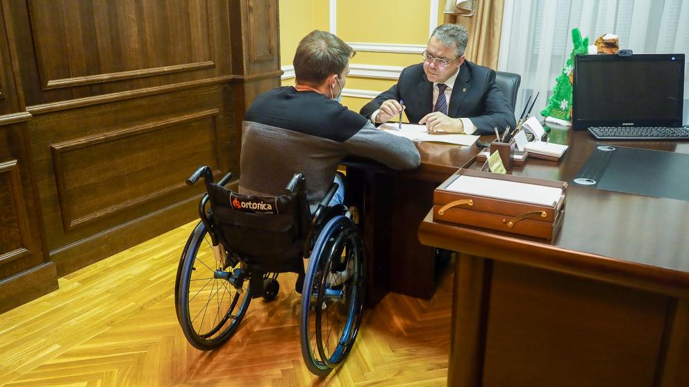 Глава Ставрополья провёл личный приём граждан