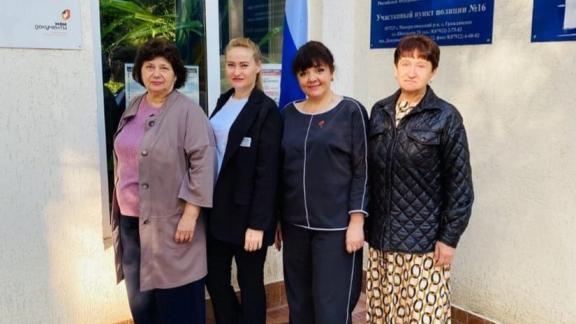 Учителя села Гражданского показали пример гражданской ответственности