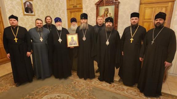 Развивается сотрудничество епархий Ставрополья и Луганска по работе с казачеством