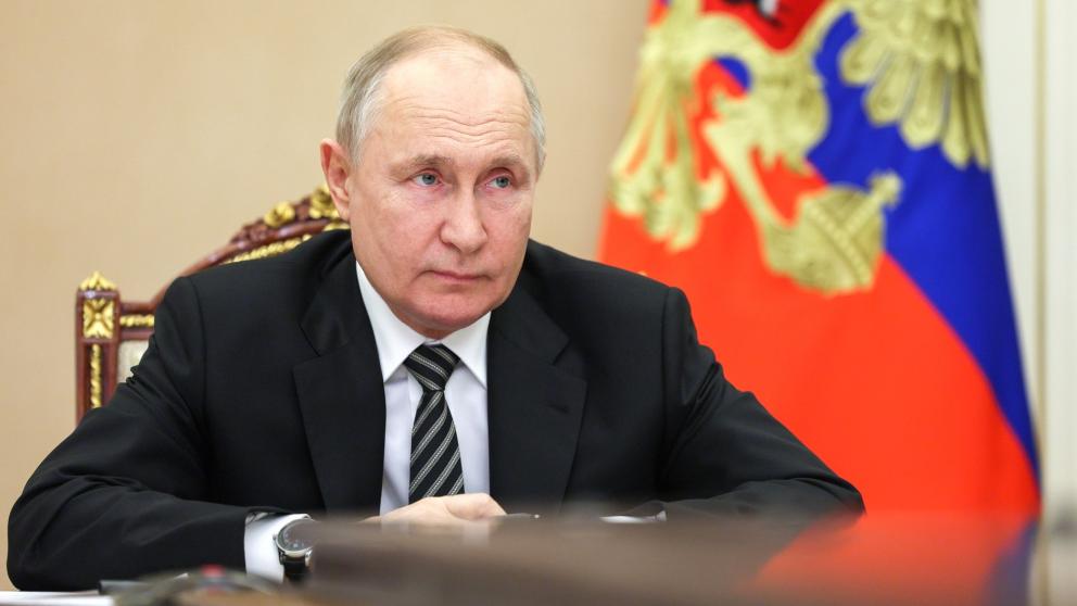 Владимир Путин: Профильные ведомства должны качественно завершить подготовку к зимнему сезону