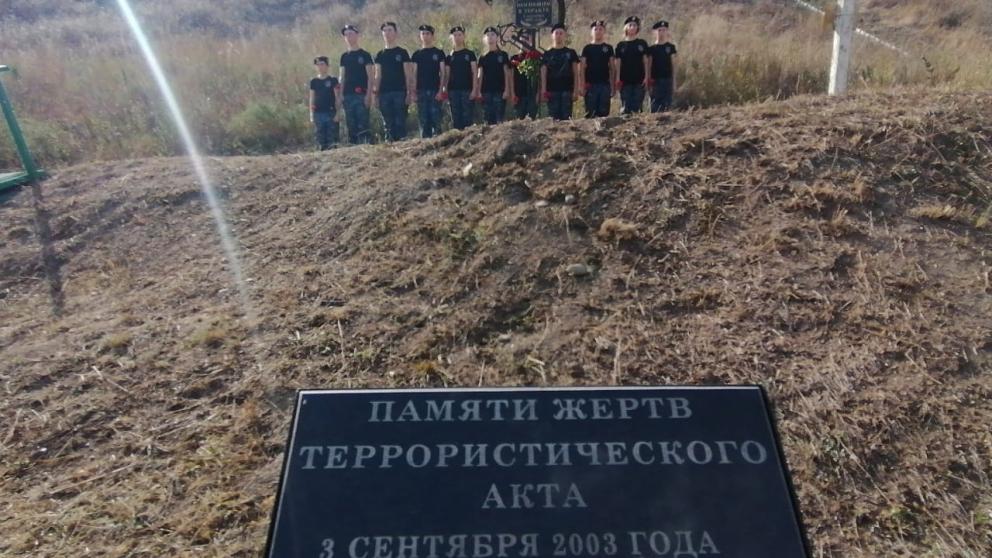 Представители более сотни национальностей провели акцию «Русский мир против террора» в Кисловодске