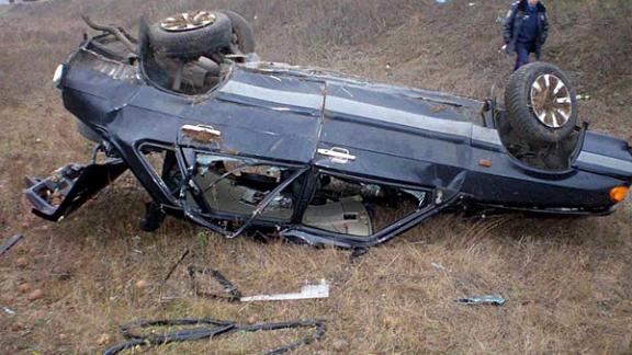 Неподалеку от села Сенгилеевского перевернулась «десятка», двое пострадавших