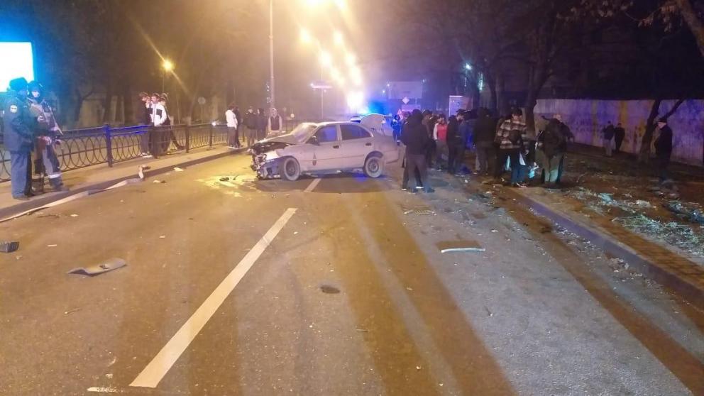 Пассажирка иномарки погибла в аварии в Пятигорске