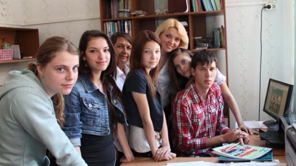 Красочный журнал «Лицейские вести» выпускают невинномысские школьники