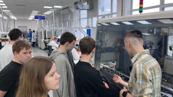 Профориентационные экскурсии для молодежи проводят в Невинномысске