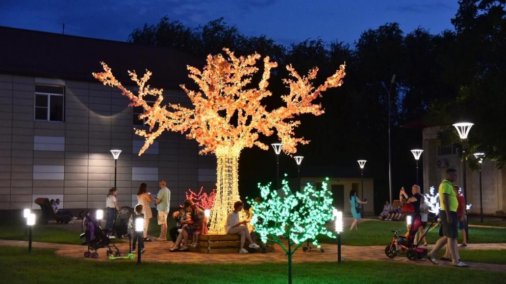 Владимир Владимиров поздравил жителей Светлограда с Днём города