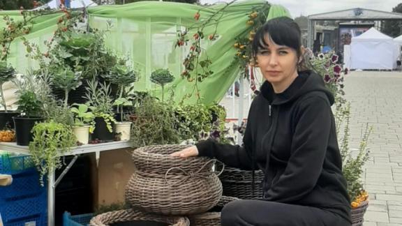 Жительница Ипатово открыла мастерскую по соцконтракту