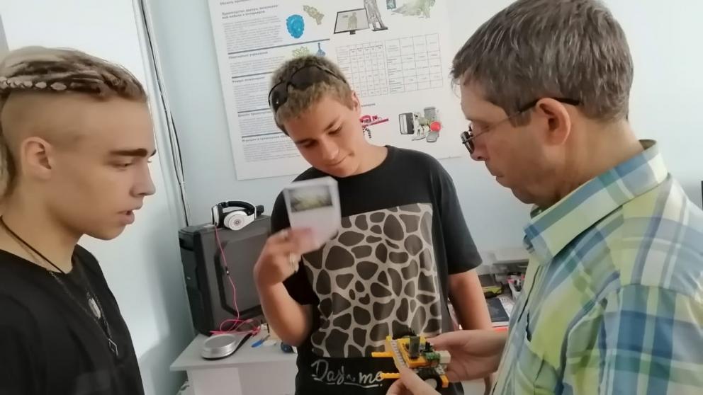 В Пятигорске будущие студенты посетили центр молодёжного инновационного творчества