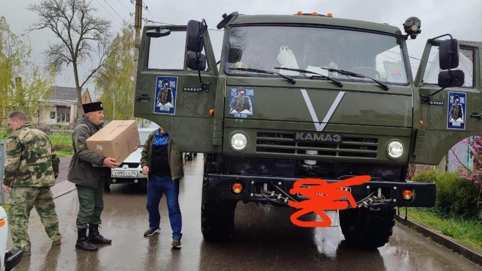 Ставропольские казаки доставили груз в зону СВО