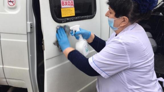 В Железноводске городской транспорт дезинфицируют перед выходом на линию