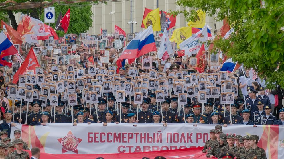 Губернатор Ставрополья принял участие в шествии «Бессмертного полка»