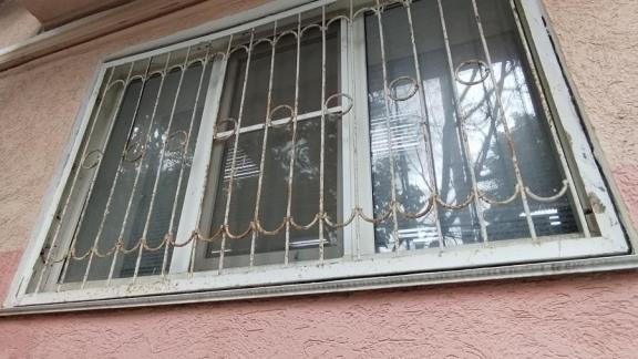 Ставропольским родителям напоминают об опасности открытых окон для детей