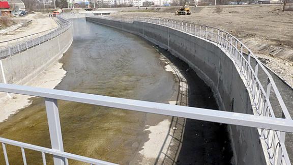 Противопаводковые мероприятия на реках Бугунта и Подкумок на КМВ осмотрели журналисты