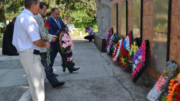 В селе Грушевском прошло заседание о гражданско-патриотическом воспитании молодежи