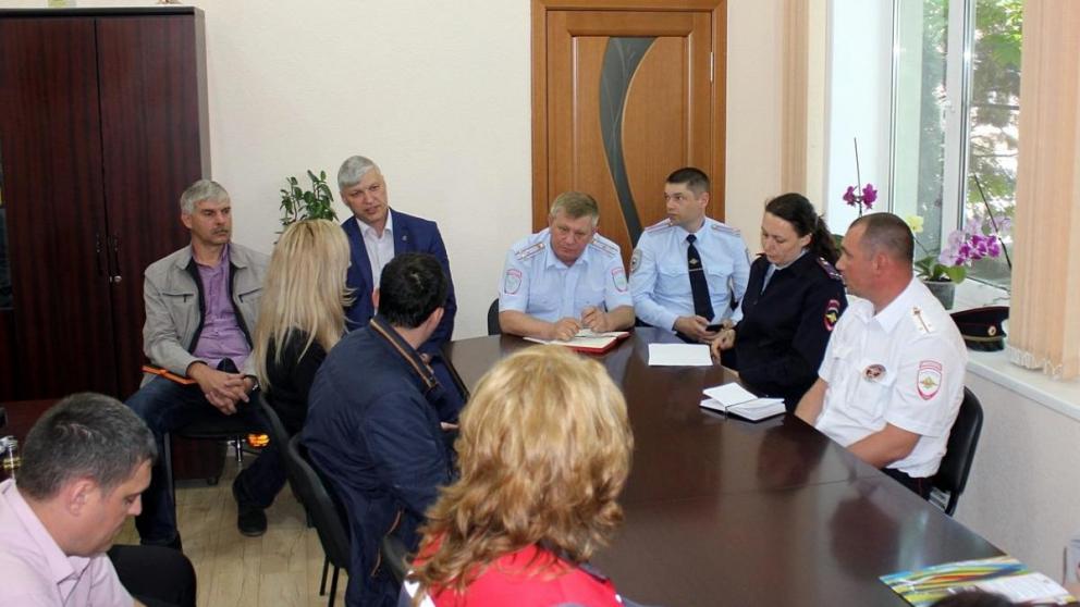 В Невинномысске сотрудники полиции идут в народ