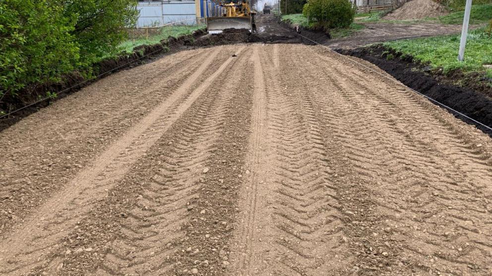 В Предгорном округе Ставрополья выполнили грейдирование 35 дорожных участков