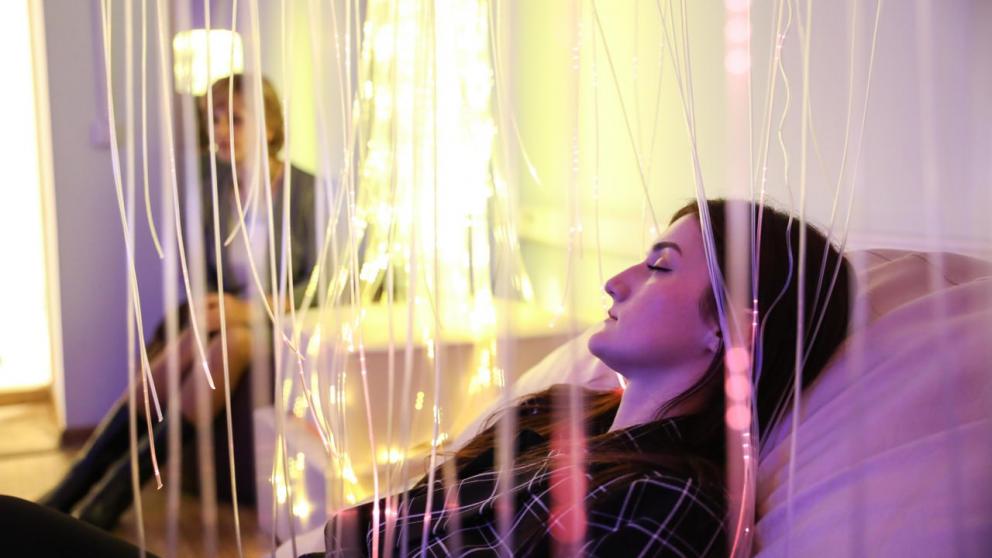 Эксперты СКФУ рассказали о вреде сладкого вместо сна