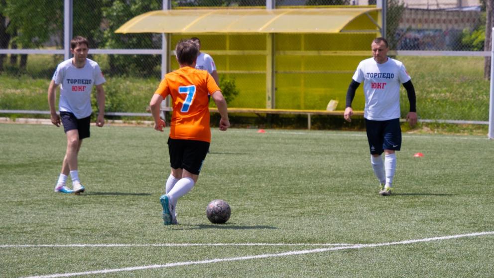 На Ставрополье стартовало футбольное первенство среди ветеранов