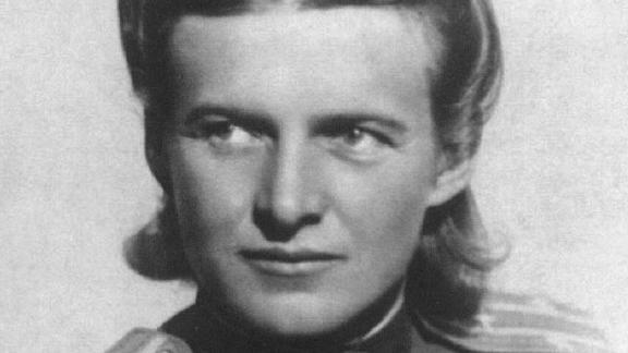 В память об отважной лётчице в библиотеке Ставрополя подготовили выставку