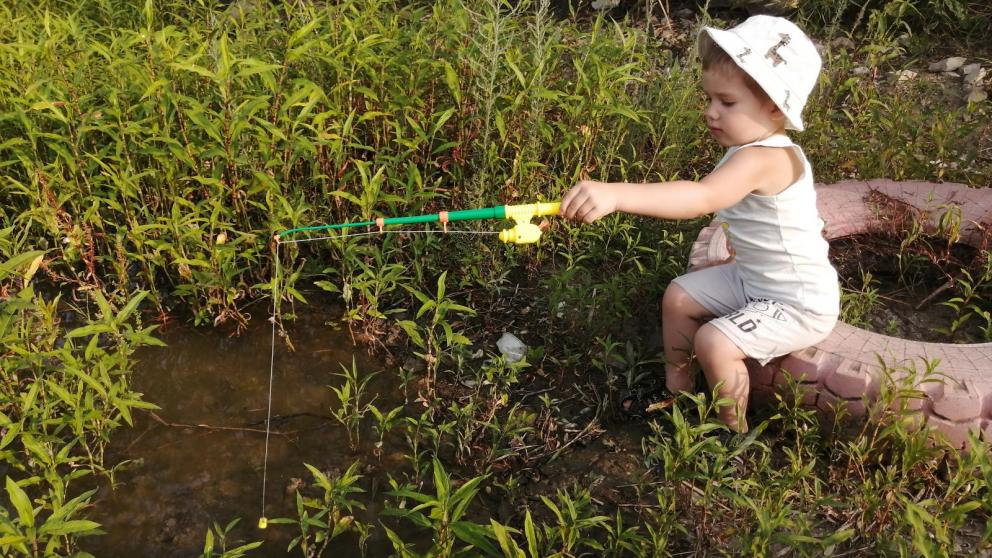В Ипатовском округе в соревнованиях по рыбной ловле участвуют семьи
