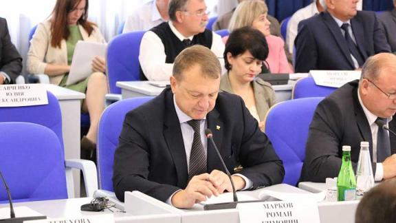 Развитие детско-юношеского и студенческого спорта на Ставрополье обсудили в ДСК