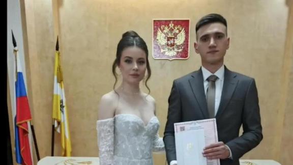 В Кисловодске 12 пар поженились в красивую дату 6 июня