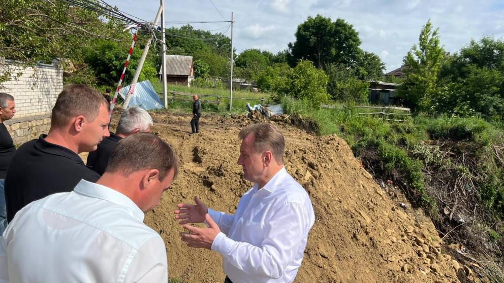 После ливня в Ставрополе обработаны более полусотни обращений