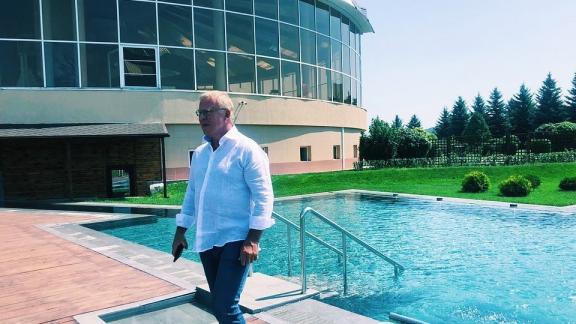 Итальянские термы в Железноводске оценил хоккеист Вячеслав Фетисов