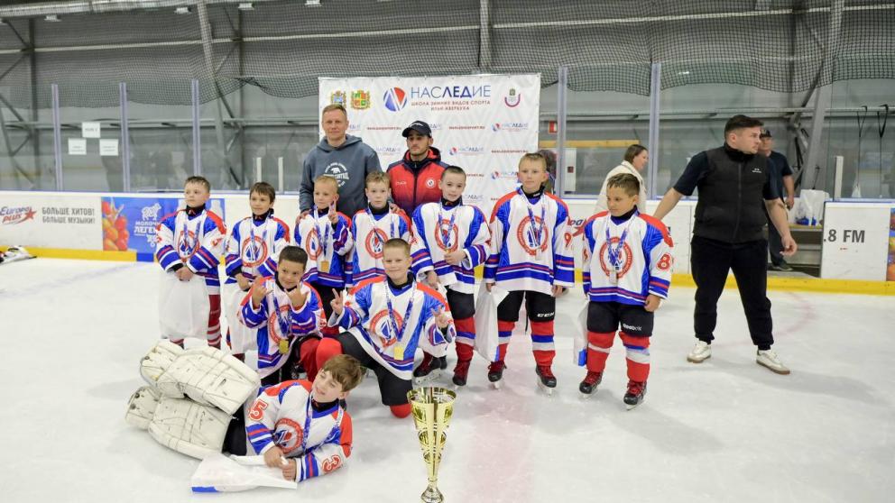 В Ставрополе прошёл хоккейный турнир «Наследие»