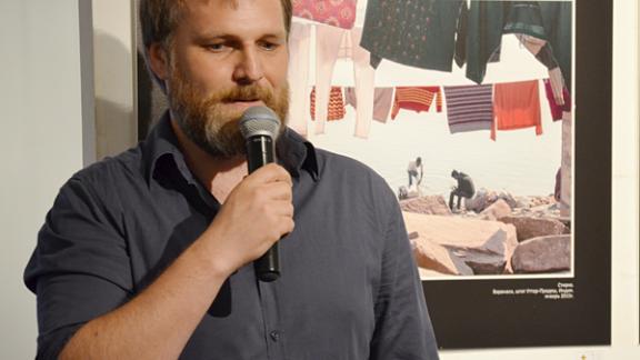 Жители Азии счастливы несмотря ни на что – показал Денис Суворов на фотовыставке «Принимая жизнь»