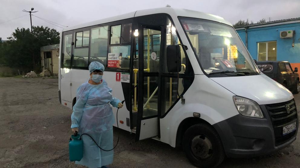 В Железноводске провели дезинфекцию общественного транспорта