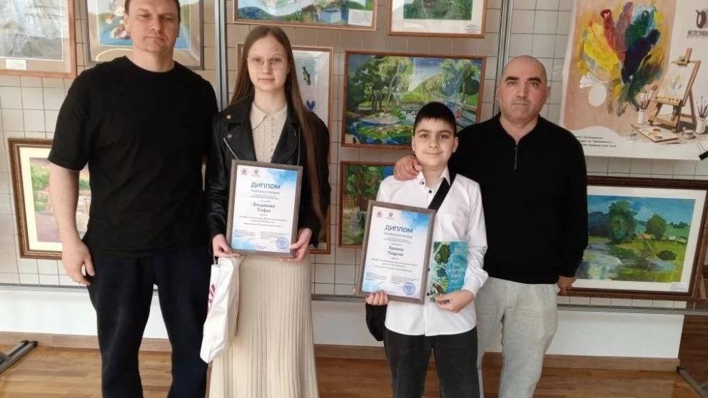 Юные художники из Кисловодска стали призёрами краевой выставки в Железноводске