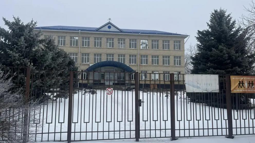 В посёлке Рогатая Балка идёт капитальный ремонт школы № 16