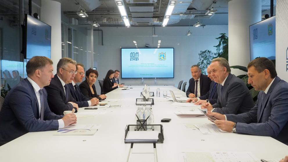 Виталий Мутко и Владимир Владимиров договорились о модернизации лифтового хозяйства Ставрополья