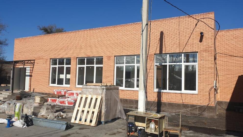В хуторе Предгорного округа завершают строительство школьного пищеблока