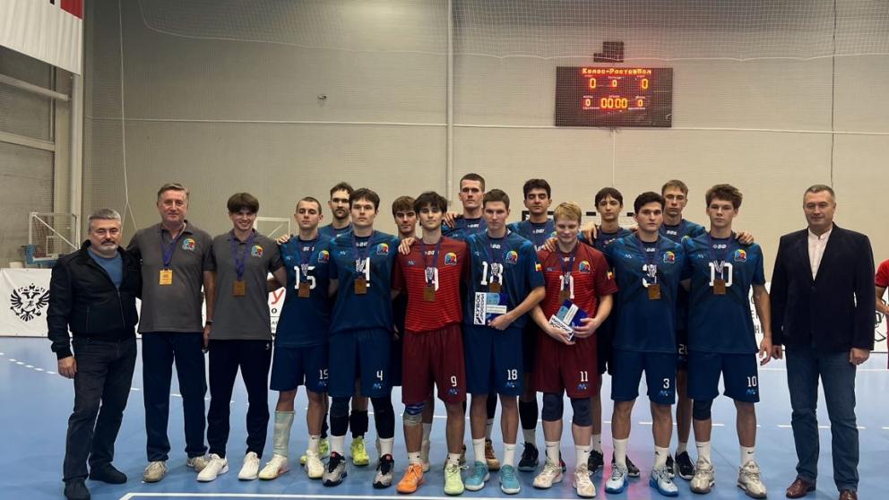 В Будённовске прошли волейбольные кубковые баталии