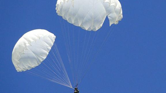 «Бронзу» и «золото» завоевали ставропольцы в соревнованиях по парашютному спорту