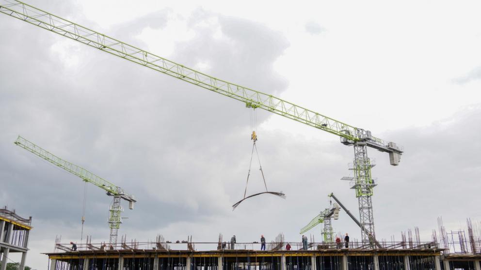 Губернатор Владимиров проверил ход строительных работ в Георгиевске