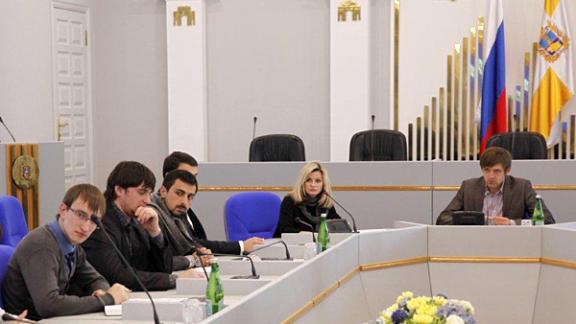 Завершен конкурс по формированию молодежного парламента при Думе Ставрополья