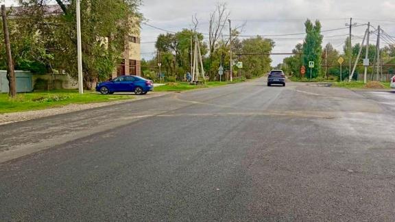 В селе Дивном отремонтировали дороги по проекту «Дорога к ветерану»