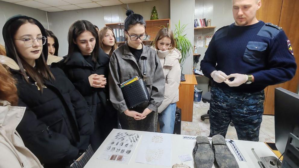 Студентов Ставрополья знакомят с работой полиции