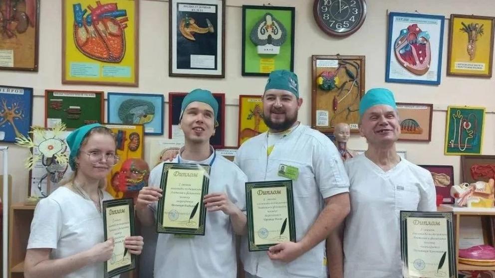 Первокурсники кисловодского медколледжа победили в анатомической олимпиаде