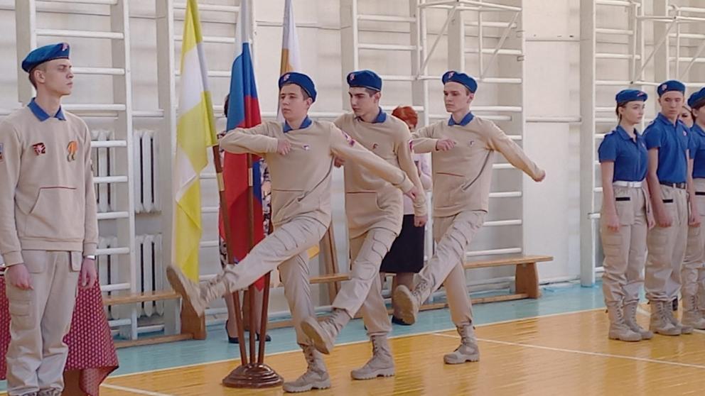 Более 400 школьников Ставрополя пополнили ряды Юнармии