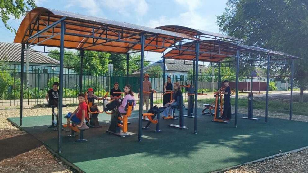 В посёлке Советского округа Ставрополья появилась новая тренажёрная площадка