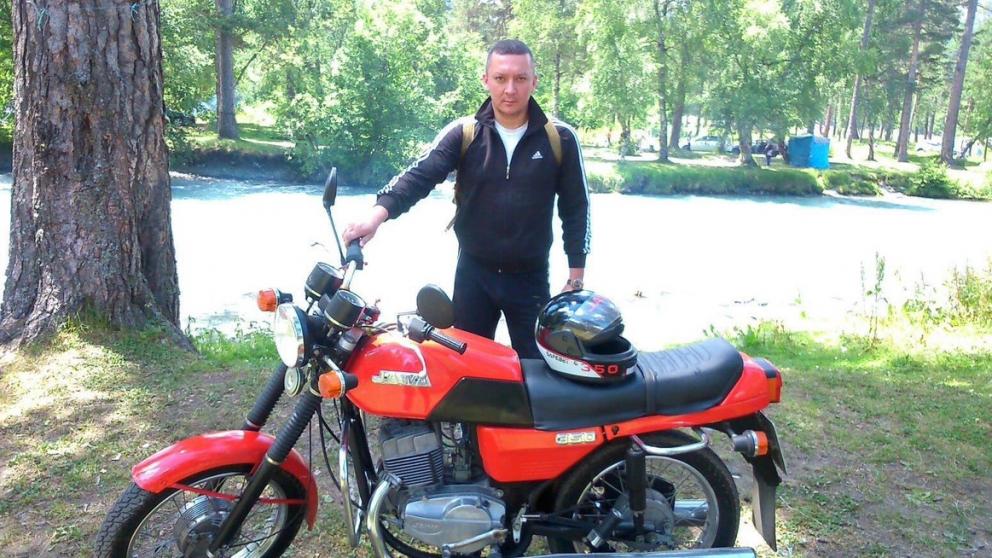 Ставропольские автоинспекторы ремонтируют и собирают ретро-автомобили