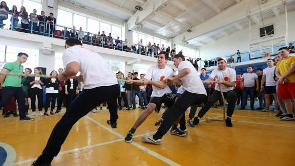 Ставропольские студенты сразились на турнире «А, ну-ка, парни!»