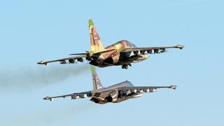 На Ставрополье штурмовики Су-25СМ показали высший пилотаж