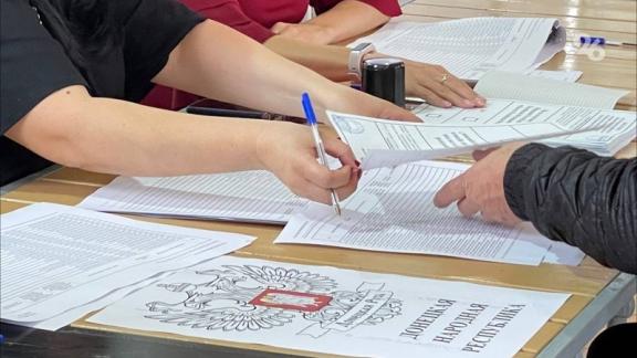 Жители Донбасса, Запорожья и Херсона голосуют на референдуме в Ставропольском крае