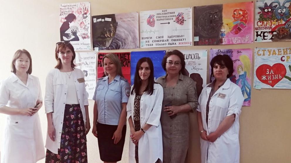 На Ставрополье назвали победителей конкурса плакатов «Нет наркотикам, мы за здоровье!»